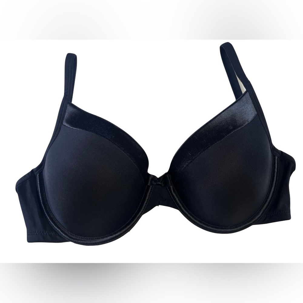 Warner’s Black Un-Padded Bra with Underwire